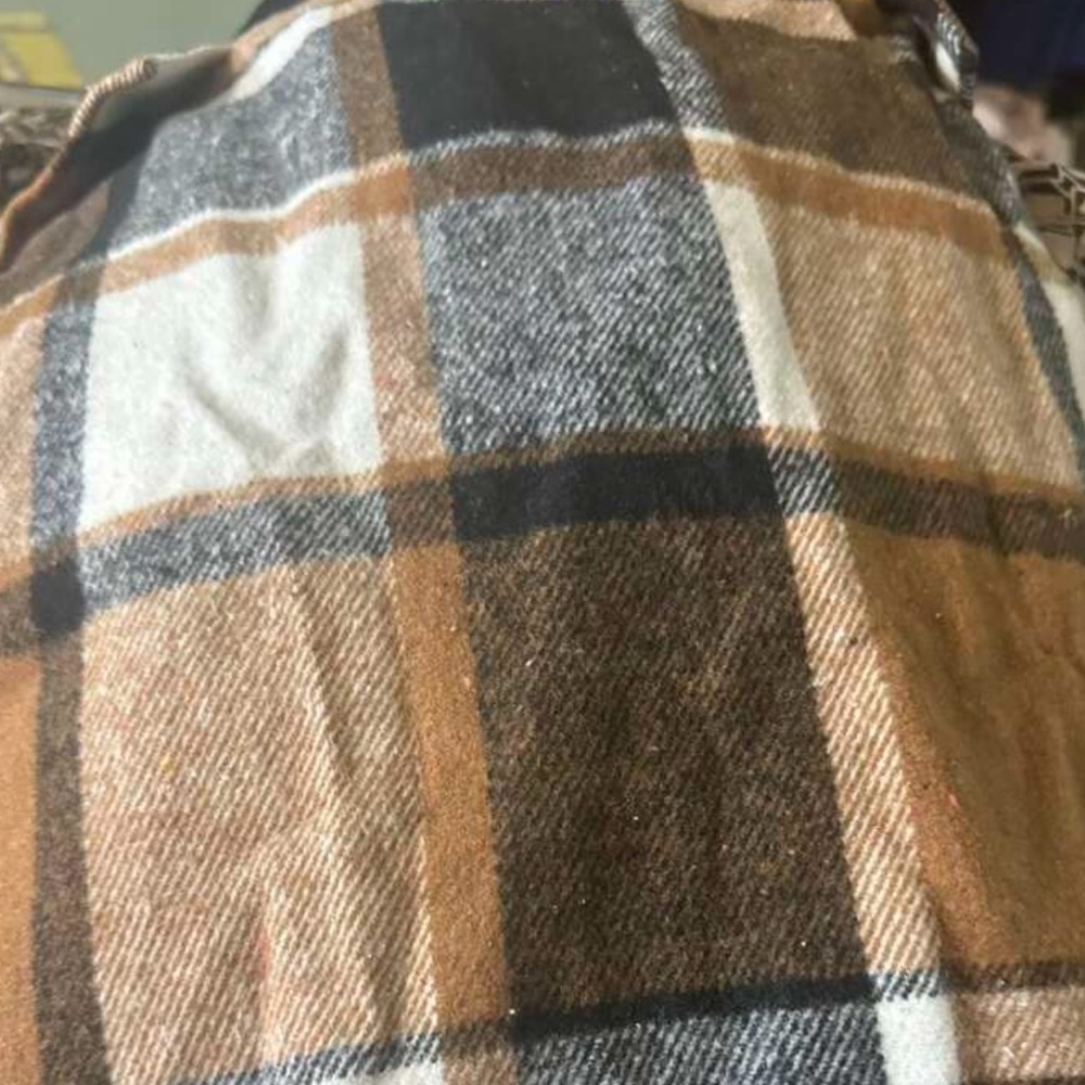 PLUS Plaid Skirt - Picture 4 of 4